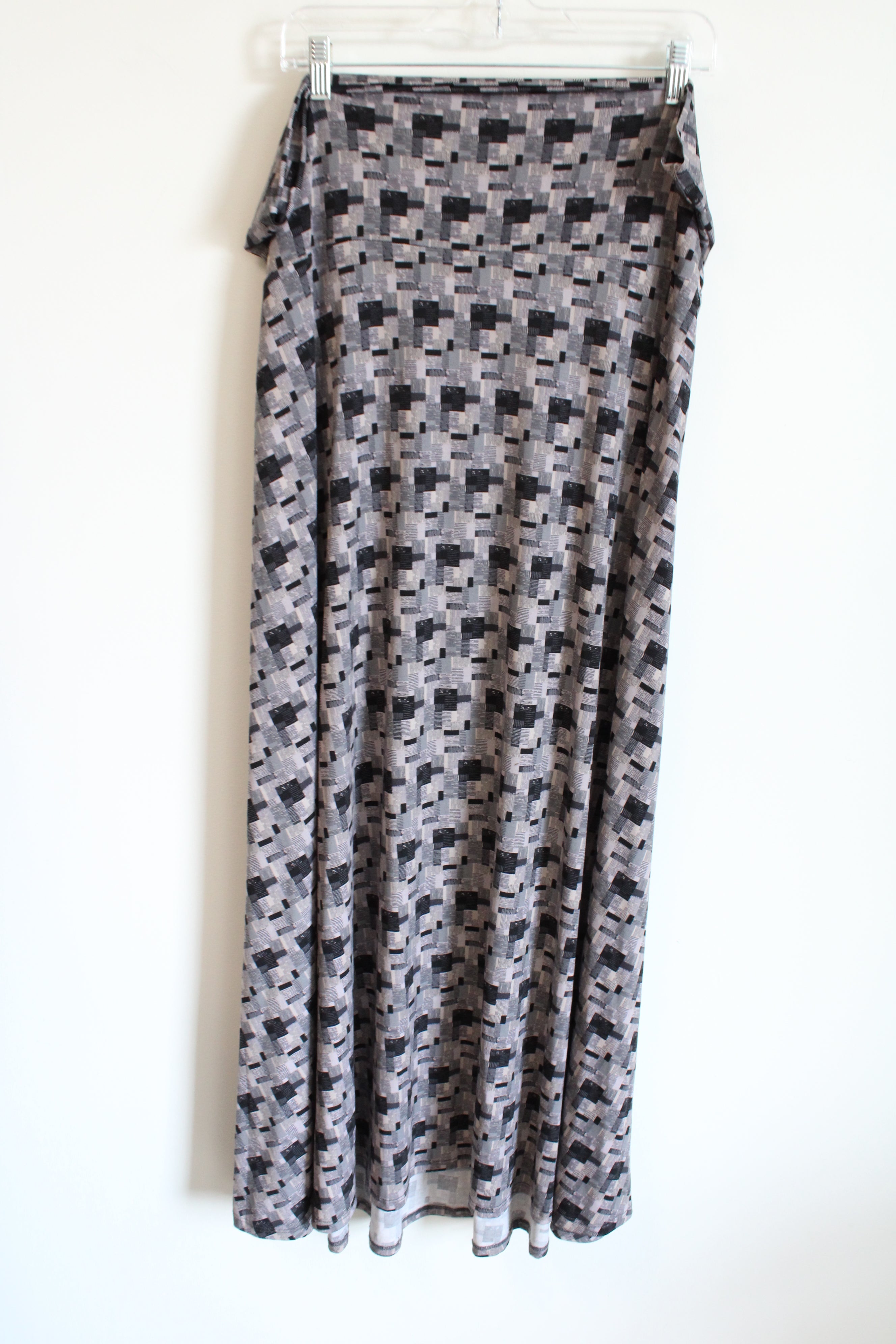 LuLaRoe Gray Black Patterned Maxi Skirt | 3XL