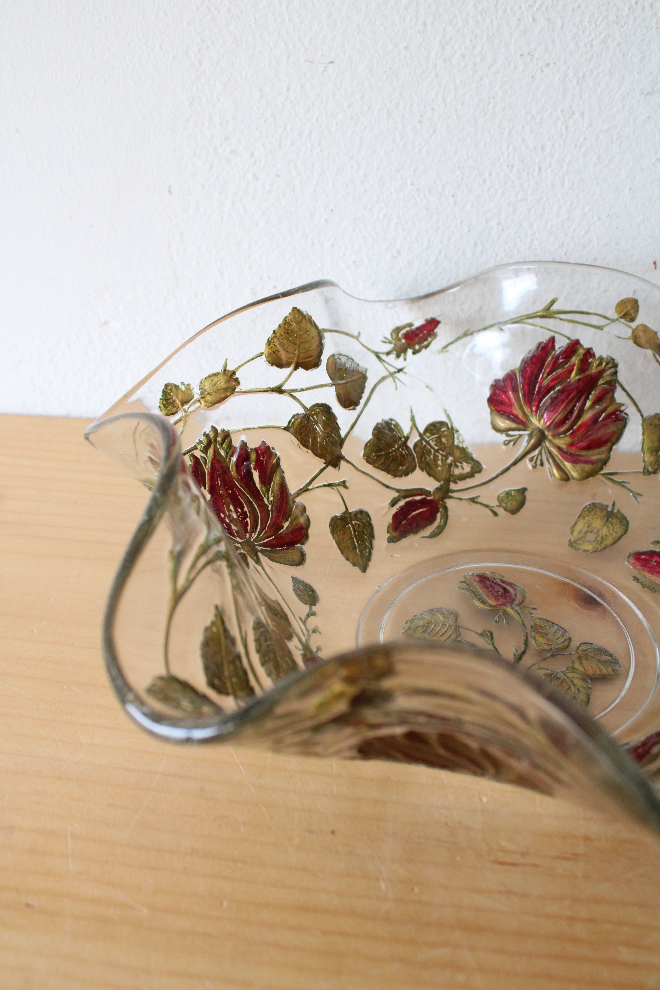 Goofus Glass Red & Gold Floral Ruffled Edged Bowl