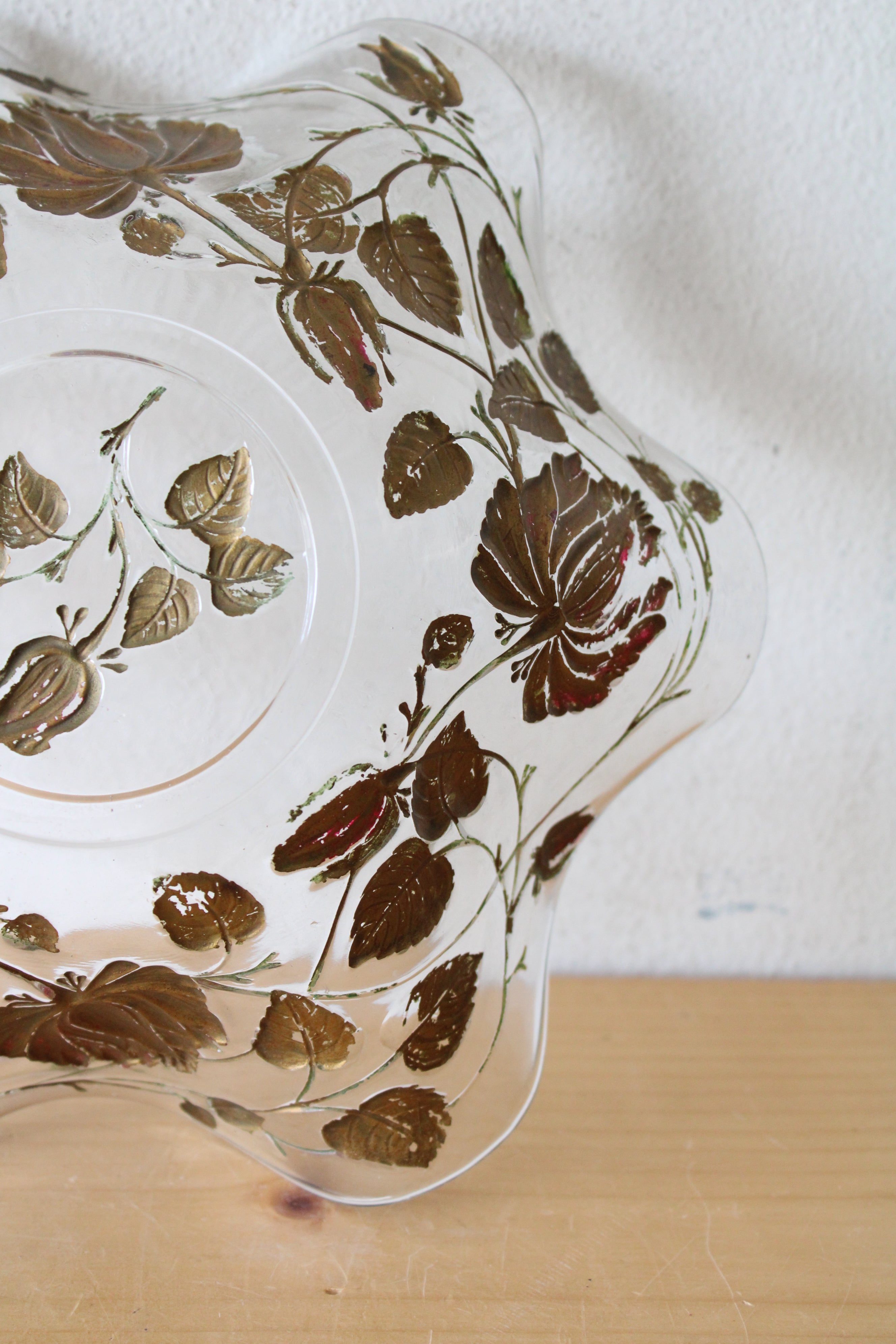 Goofus Glass Red & Gold Floral Ruffled Edged Bowl