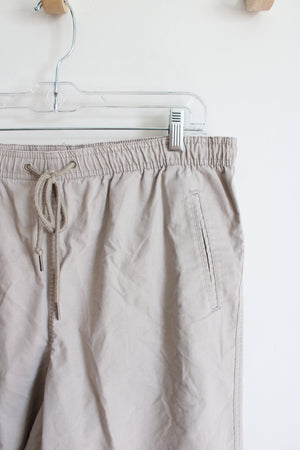 Hasting & Smith Khaki Elastic Waist Capri Pants | L Petite