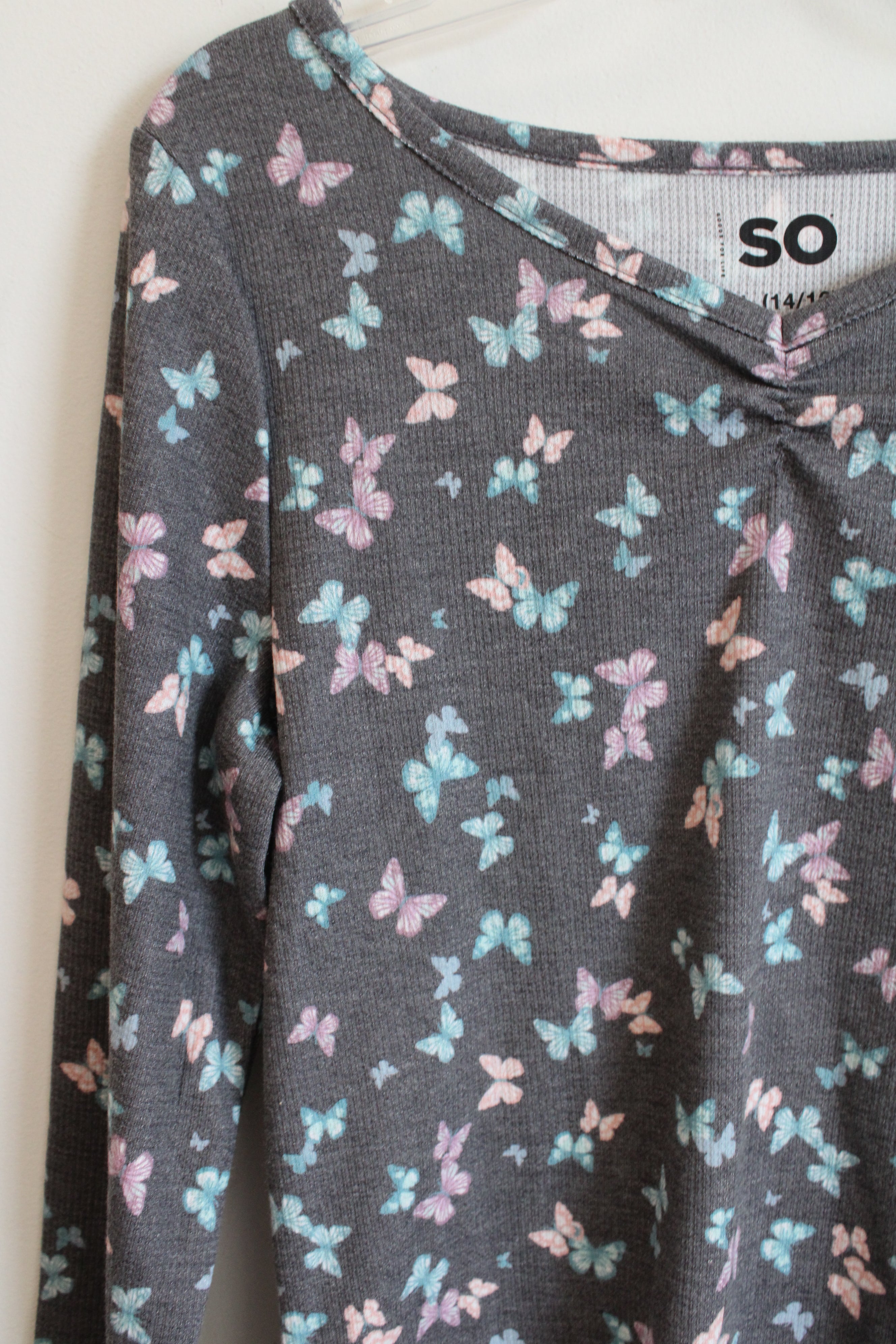 NEW SO Long Sleeved Gray Butterfly Print Tee | Youth XL (14/16)