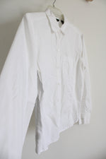 Eddie Bauer White Long Sleeved Button Down Top | M