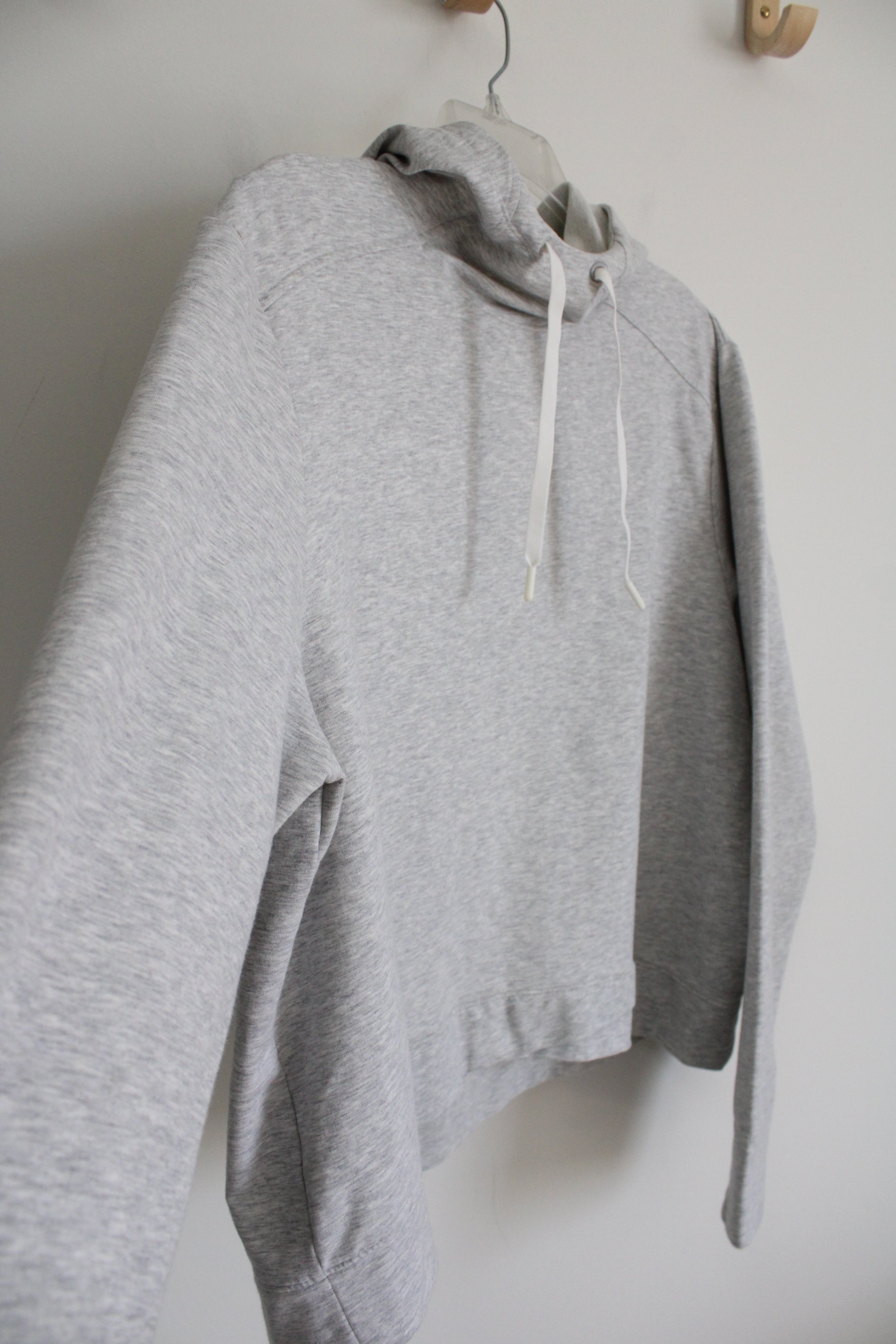 All In Motion Light Gray Slightly Cropped Hoodie | XXL