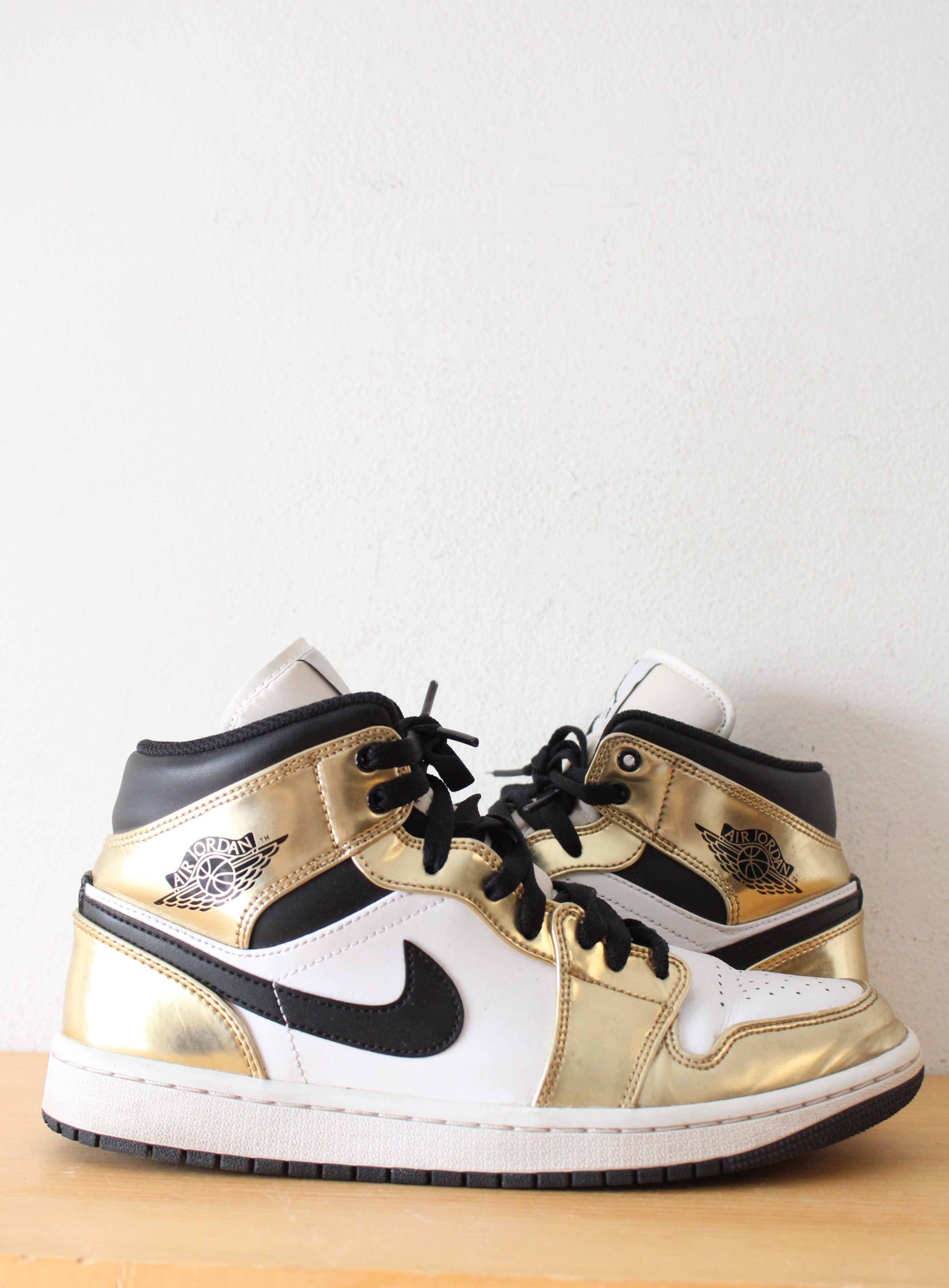 Nike Air Jordan 1 Mid SE Metallic Gold & White Sneakers | Size 8