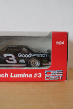 Revell Die Cast Goodwrench Lumina #3 Collectable Car