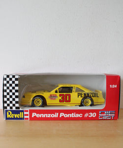 Revell Die Cast Pennzoil Pontiac #30 Collectable Car