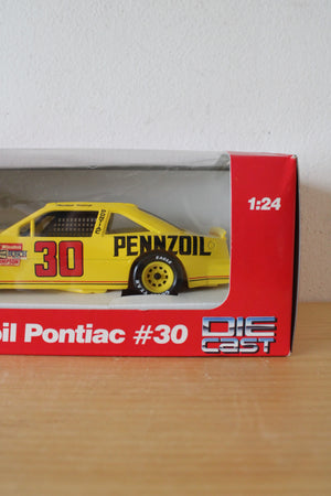 Revell Die Cast Pennzoil Pontiac #30 Collectable Car