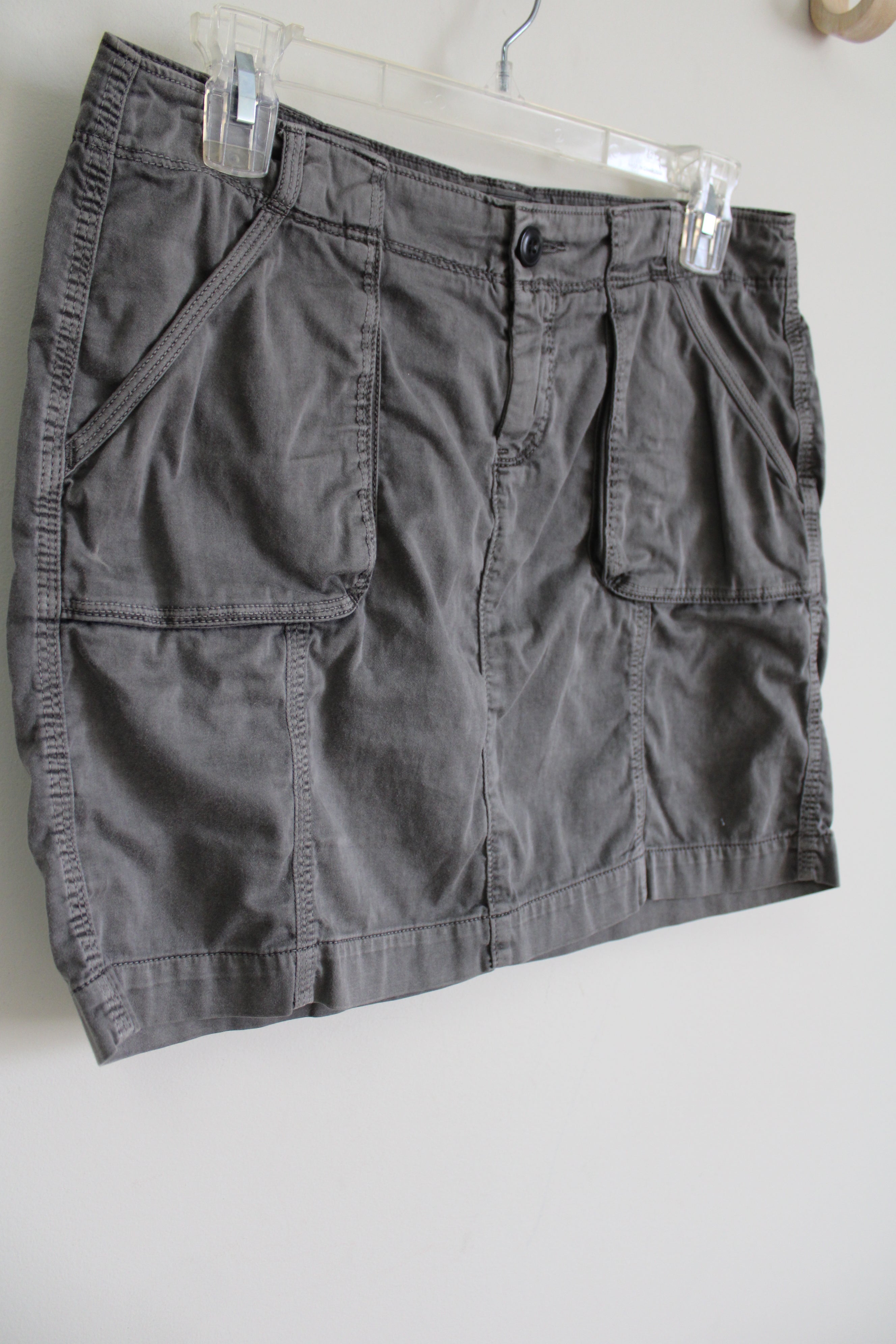 Old Navy Olive Green Cargo Mini Skirt | 4