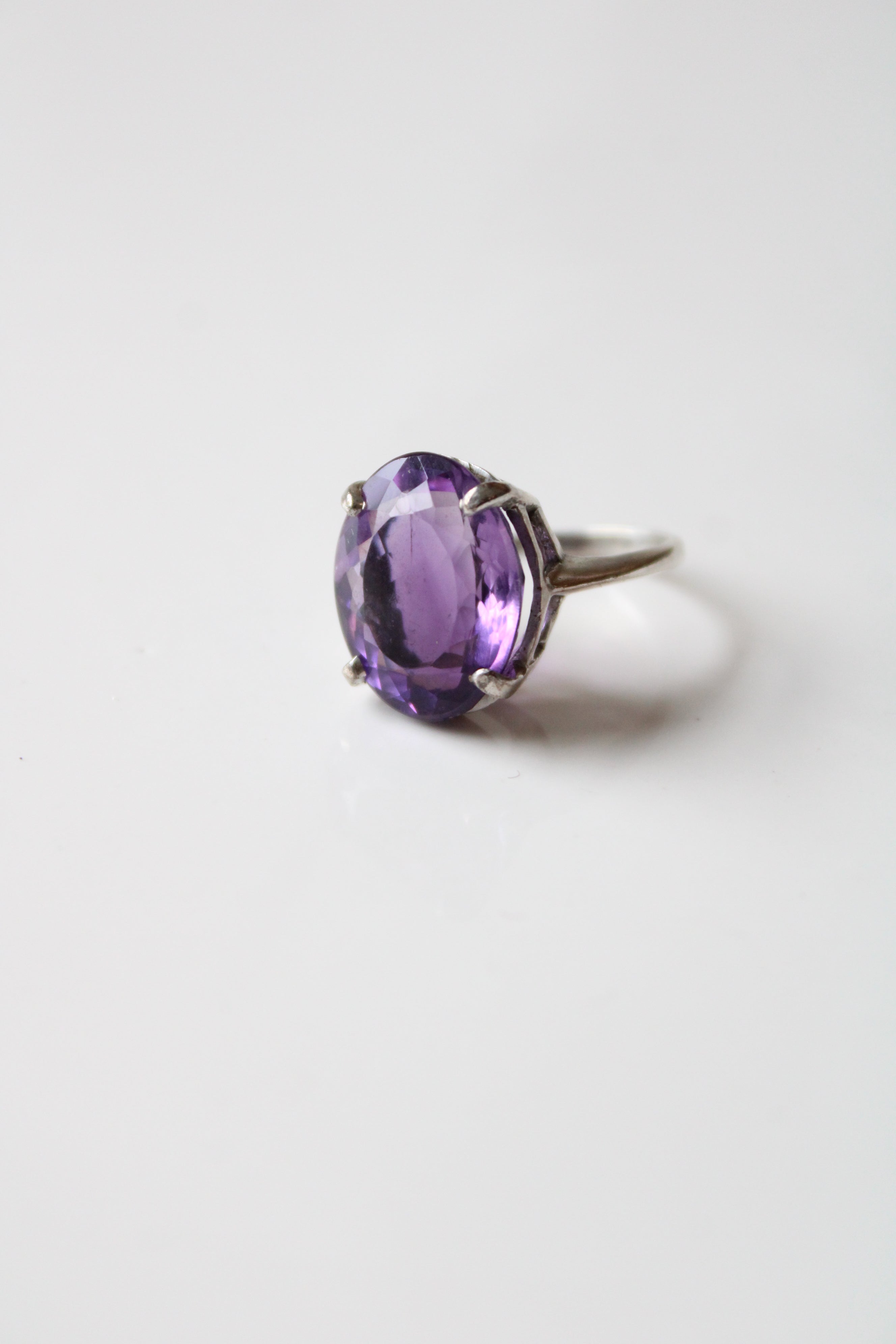 Amethyst Purple Oval Sterling Ring | Size 7