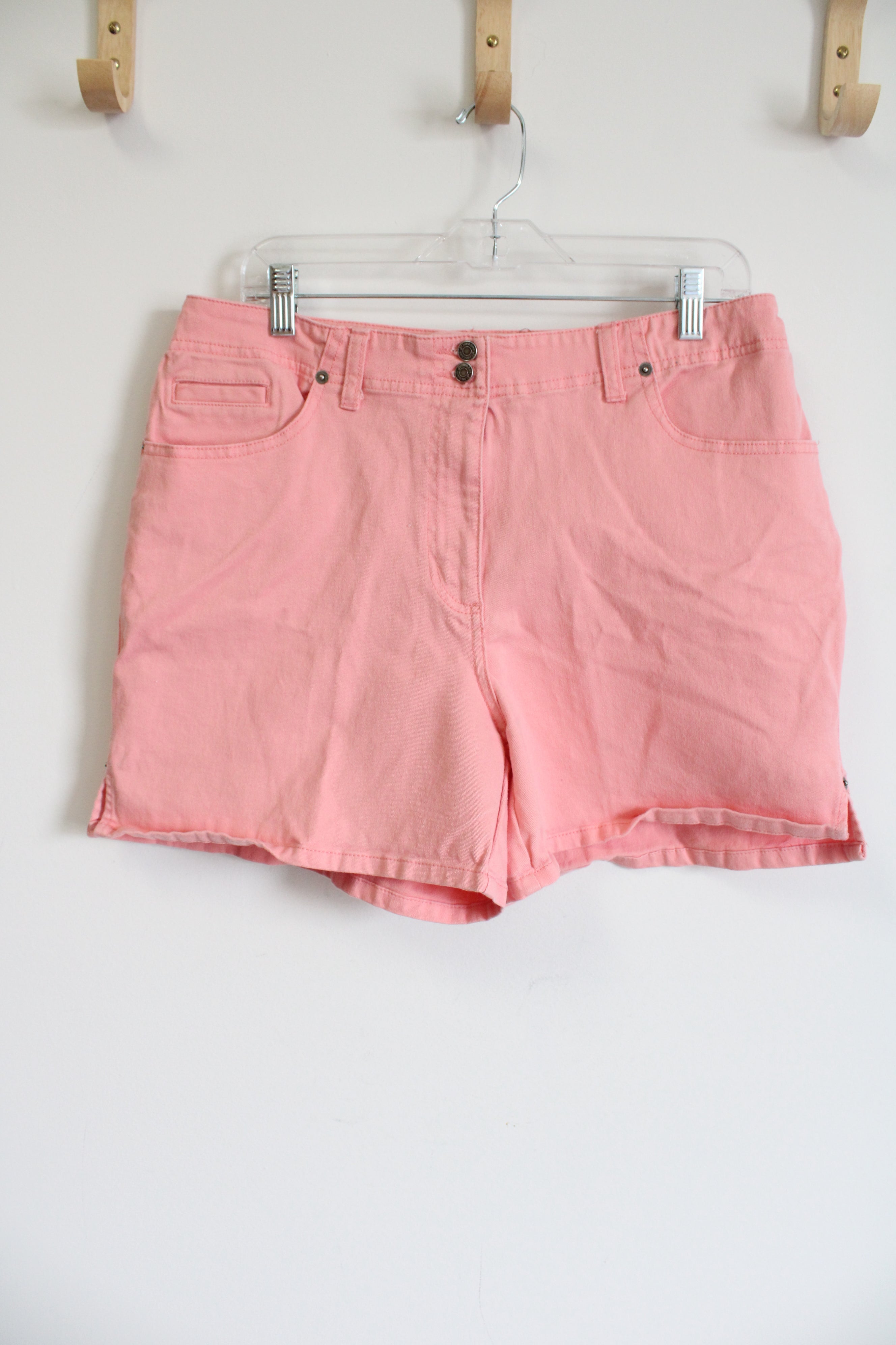 St. John's Bay Stretch Pink Shorts | 12