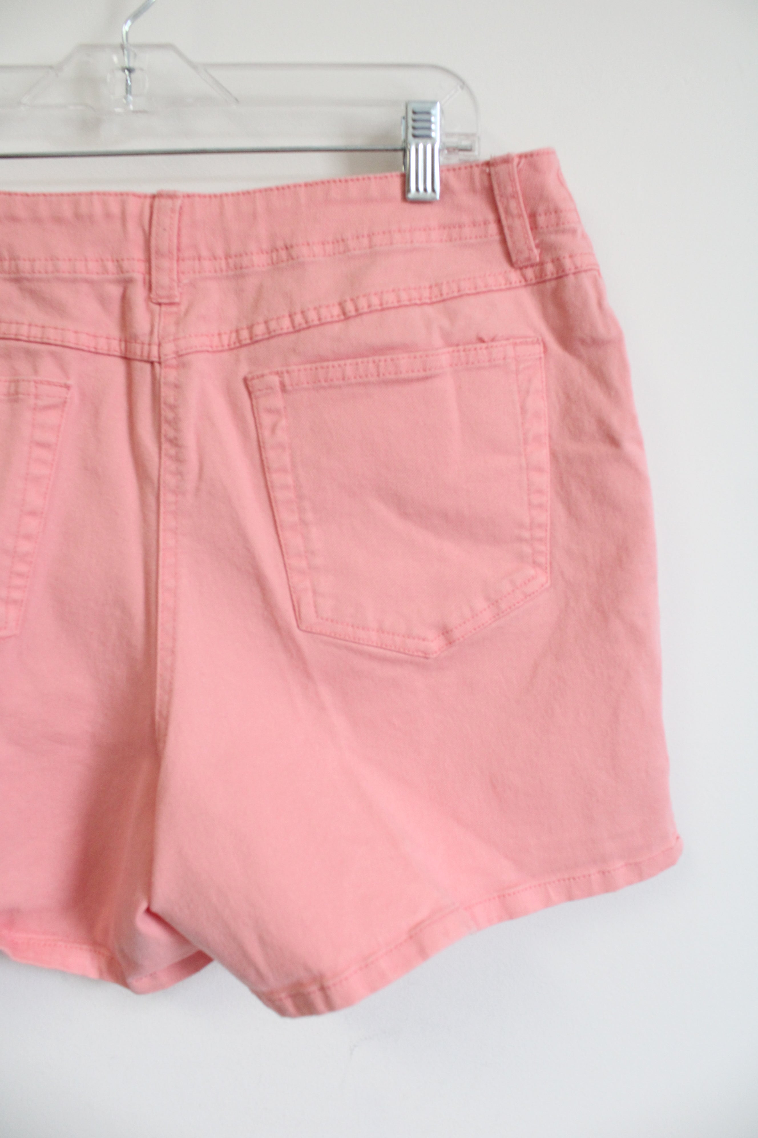 St. John's Bay Stretch Pink Shorts | 12