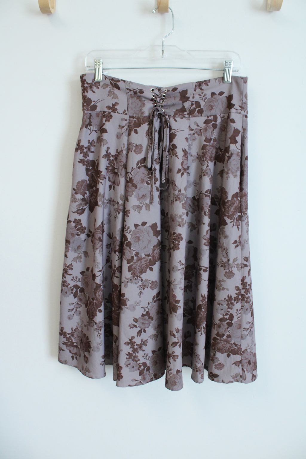 Belle Paque Mauve Rose Print Lace Up Skirt | L