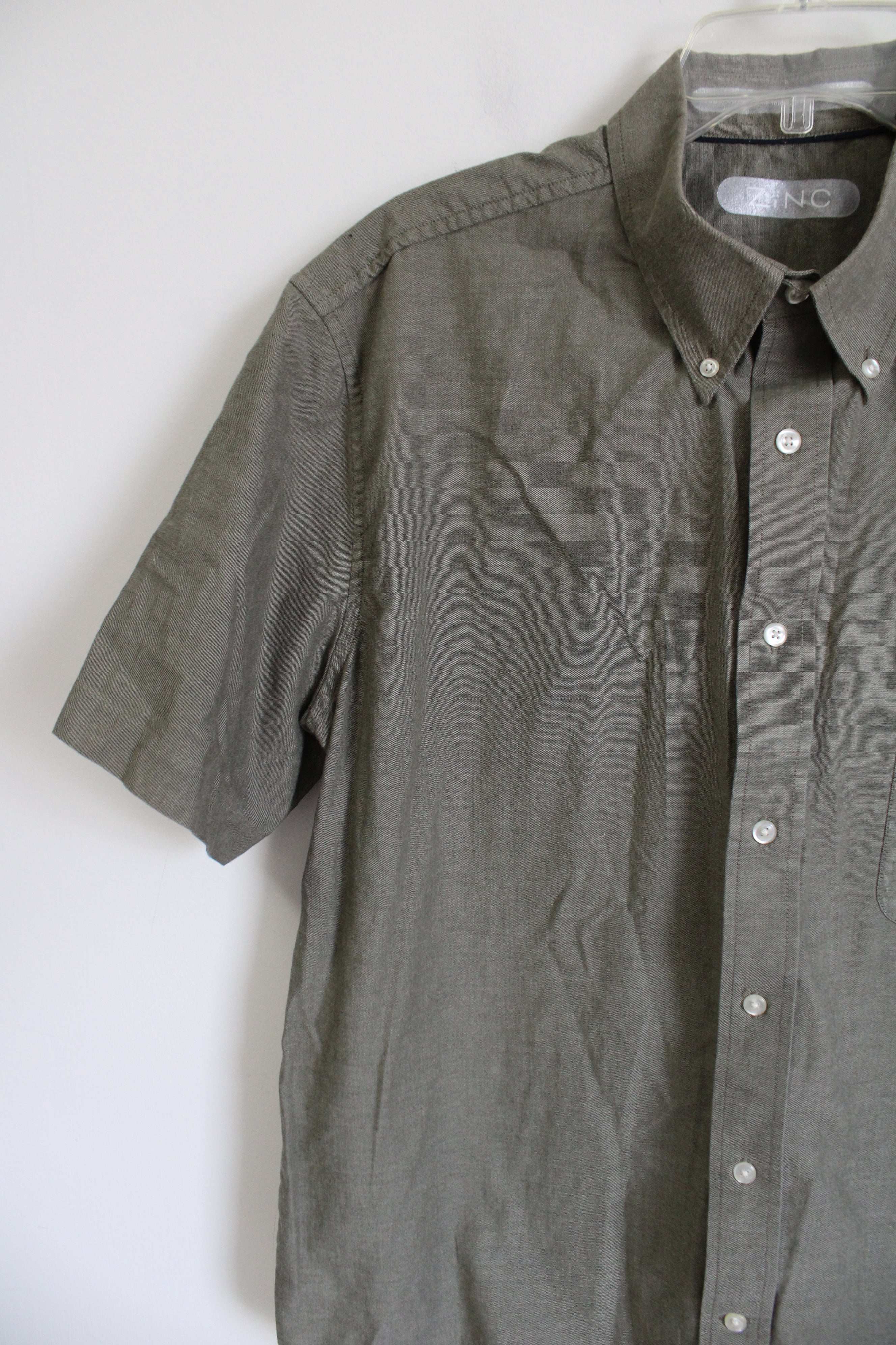 Zinc Wrinkle Resistant Green Button Down | L