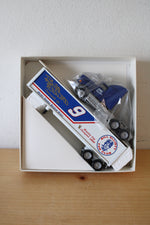 Winross Winston Cup Champion 1988 #9 Bill Elliott Fan Club Truck & Trailer Set