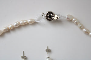 Baroque Ivory Pearl Necklace Bracelet & Earring Set