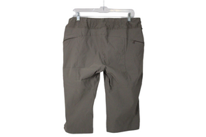 Sierra Designs Olive Green Capri Pant | 10